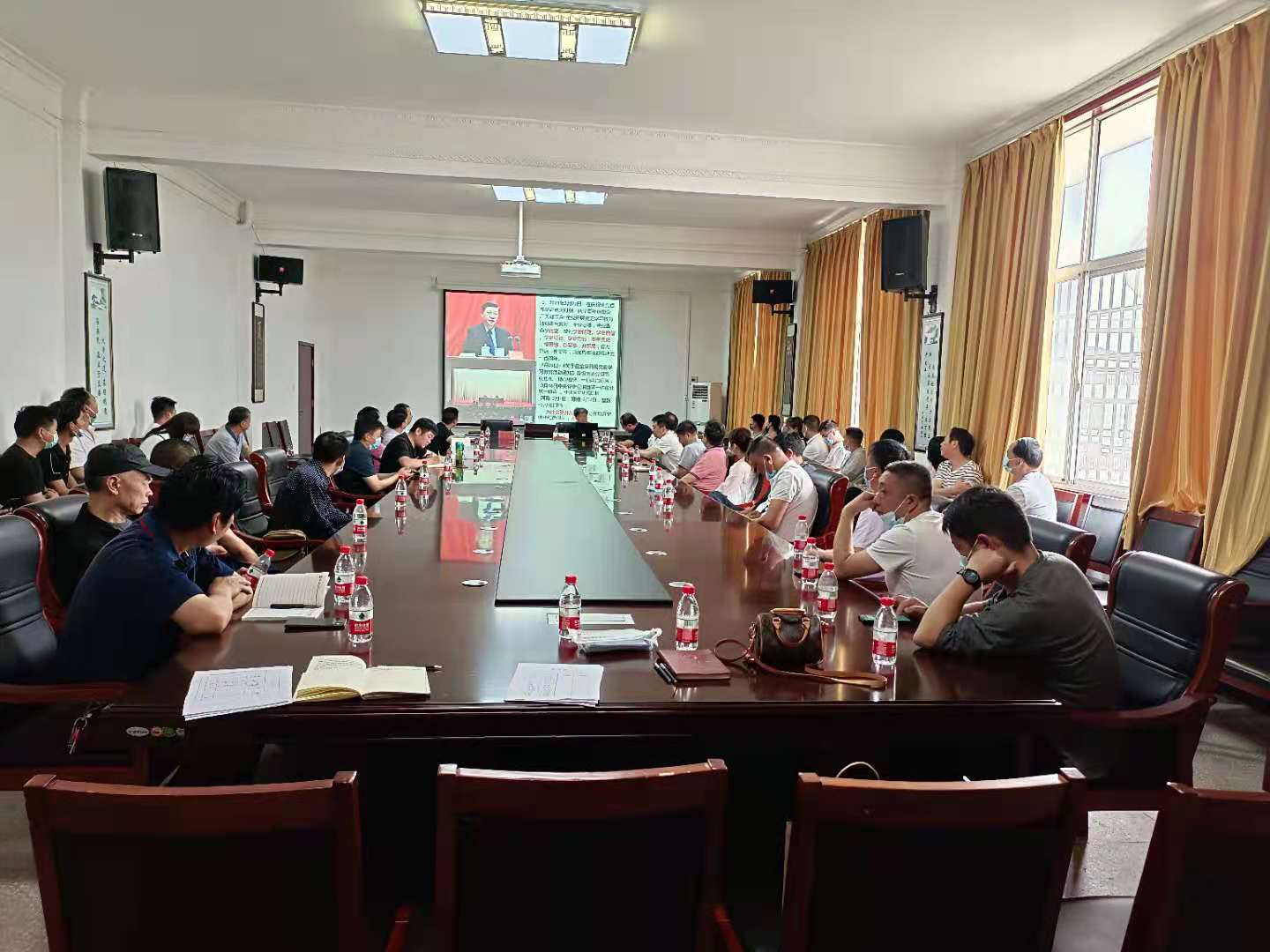 登封市工商联组织民营企业参加统战系统学习党史及习近平生态文明思想培训活动(图1)