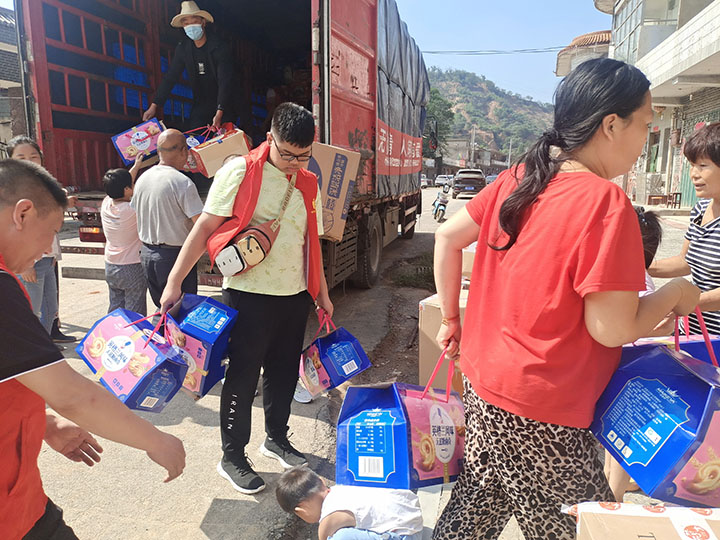 盐城商会支持灾后重建、助力抗疫防控(图3) 盐城商会支持灾后重建、助力抗疫防控(图3)