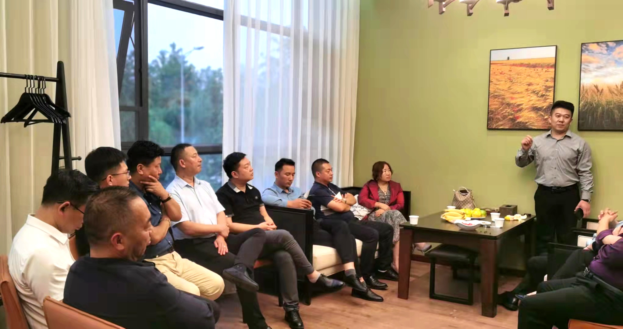 郑州延津商会中秋茶话交流会(图2) 郑州延津商会中秋茶话交流会(图2)