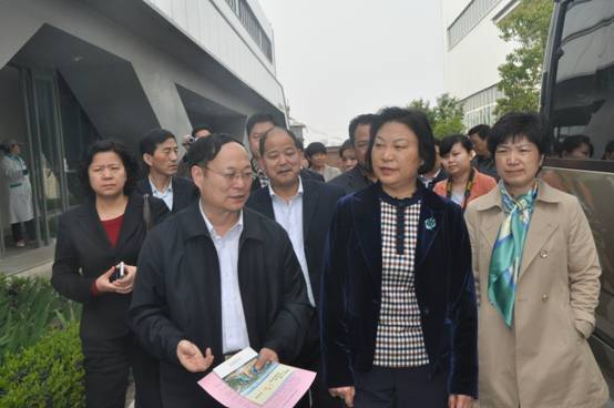 河南省政协副主席、省工商联主席梁静赴我市县(市、区)工商联调研(图4) 河南省政协副主席、省工商联主席梁静赴我市县(市、区)工商联调研(图4)