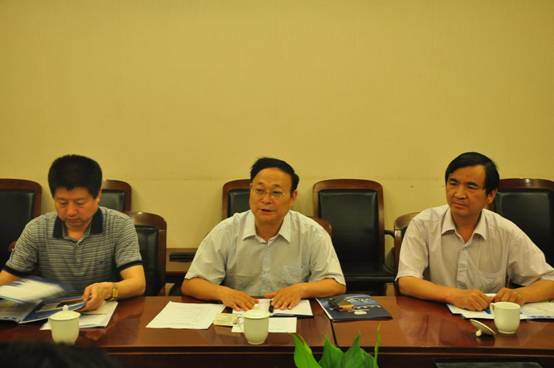 伟德体育直播开奖入口与澳大利亚国际商会进行友好会晤(图1)