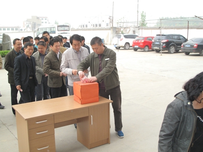 惠济区工商联信息——点滴捐助,心传雅安(图1) 惠济区工商联信息——点滴捐助,心传雅安(图1)