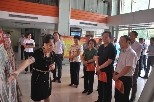 全国工商联副主席谢经荣调研郑州商会工作(图2) 全国工商联副主席谢经荣调研郑州商会工作(图2)