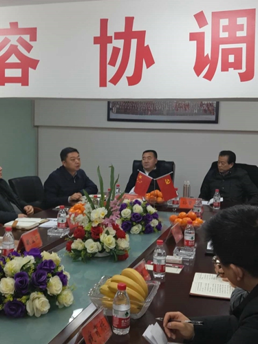 王新陪同杨福平副市长共同会见嘉兴市委领导(图1)