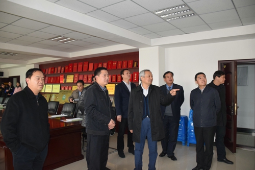 杨京伟书记调研郑州双创工作(图1)