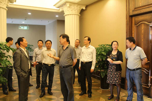 管城区委统战部领导走访调研年轻一代会员企业(图1)