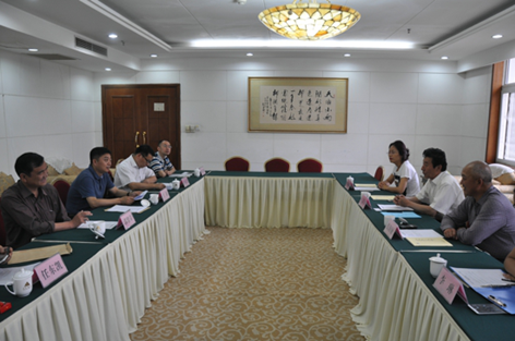 伟德体育直播开奖入口与哈密市工商联座谈(图1) 伟德体育直播开奖入口与哈密市工商联座谈(图1)