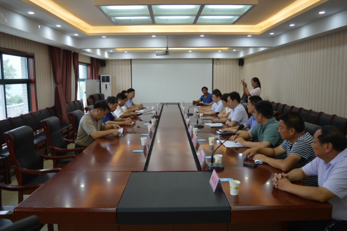 省政协、省工商联联合调研组莅临新密调研“百企帮百村”精准扶贫工作(图4)