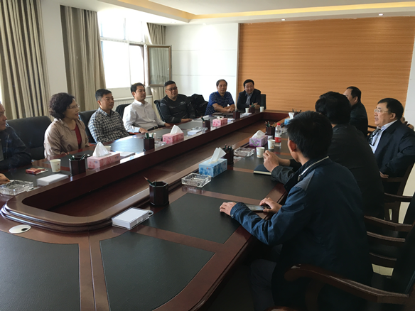 市工商联领导赴青海考察(图1) 市工商联领导赴青海考察(图1)