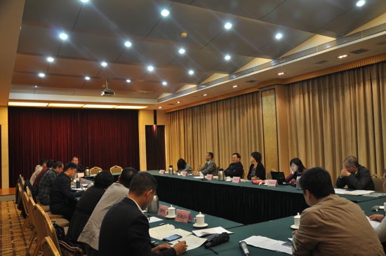 中央统战部、全国工商联调研组来郑调研(图1) 中央统战部、全国工商联调研组来郑调研(图1)