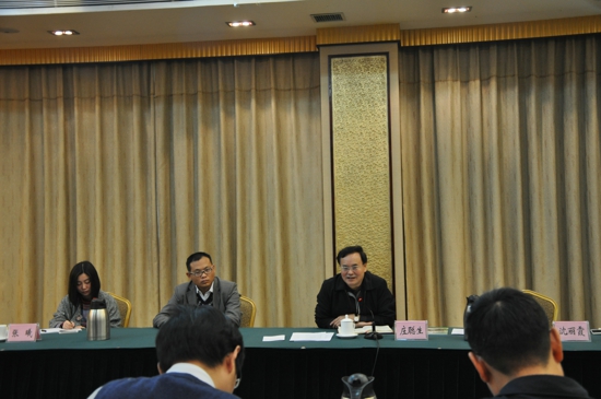 中央统战部、全国工商联调研组来郑调研(图2) 中央统战部、全国工商联调研组来郑调研(图2)