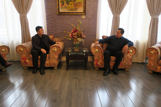 伟德体育直播开奖入口组团赴天津、哈尔滨考察文史馆建设(图4) 伟德体育直播开奖入口组团赴天津、哈尔滨考察文史馆建设(图4)