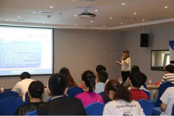 金水区开展“双创”系列活动(图2)