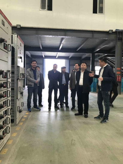 新密市工商联调研产业集聚区“四好”商会创建工作(图1)