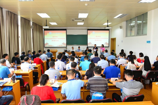 金水区民营企业家素能提升高级研修班在厦大开班(图1) 金水区民营企业家素能提升高级研修班在厦大开班(图1)