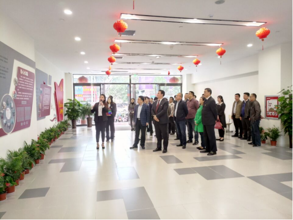 郑州市中小企业担保有限公司到金水区文化路街道参观党建工作(图1)