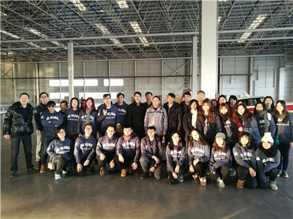 上街区工商联邀请香港城市大学学生来访参观(图4)