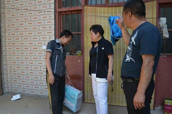 中牟县工商联：走村入户暖人心 精准扶贫再加力(图7)