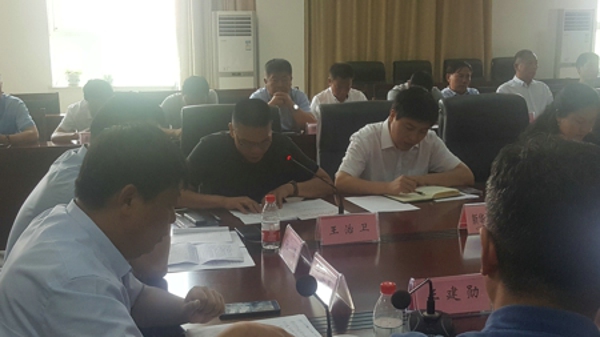 新密市民营企业助推精准扶贫座谈会(图5) 新密市民营企业助推精准扶贫座谈会(图5)