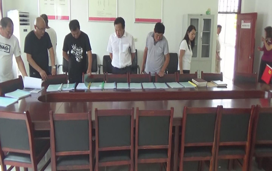 谋求发展共筑梦 一枝一叶总关情(图3) 谋求发展共筑梦 一枝一叶总关情(图3)