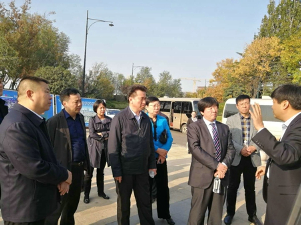 全国工商联第六调研组莅临新密市考察调研(图3)