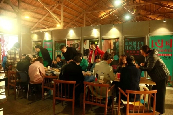 感悟传统体验非遗——惠济区工商联会员企业良库工舍开展非遗传习活动(图2)