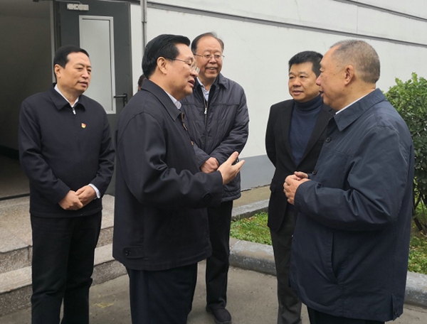 省委书记王国生莅临惠济区非公企业三全食品调研民营企业发展(图1)