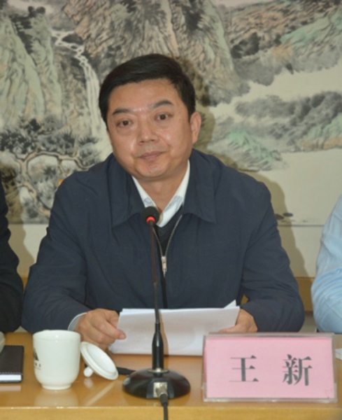 郑州温州商会在伟德体育直播开奖入口宣传和信息工作会议上作经验交流发言(图5)