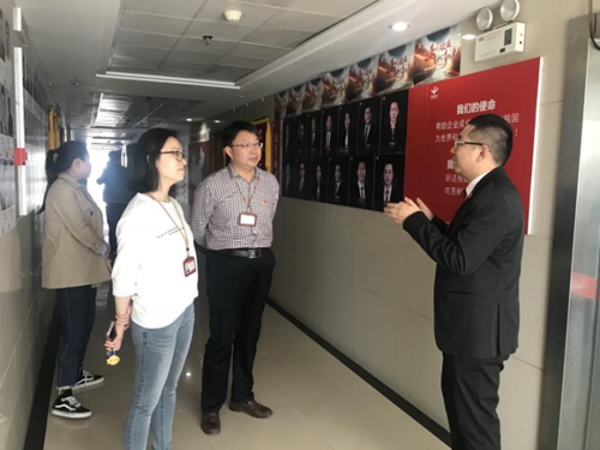 管城区街道商会举办楼宇企业人才交流会(图2)