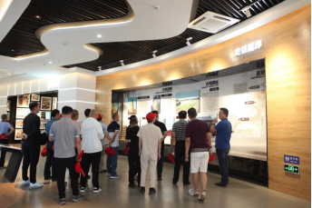 盐城商会赴新乡延津参观考察(图2) 盐城商会赴新乡延津参观考察(图2)