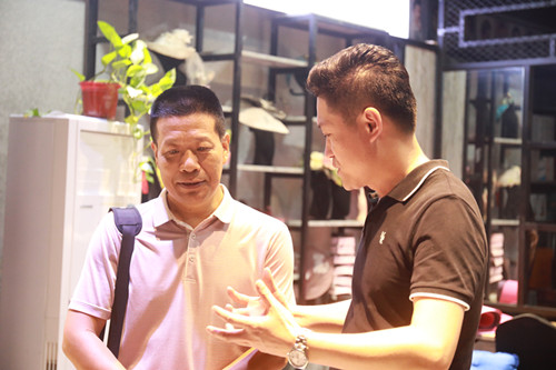 管城区工商联携手二七区工商联走进赛美国际时尚美学教育(图3)