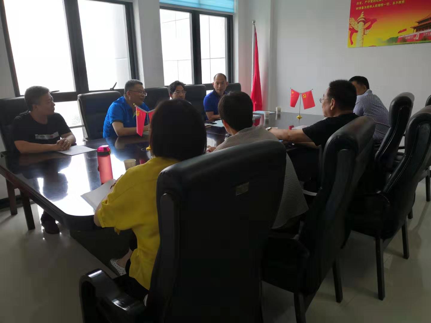 洛阳吉利区工商联到登封市工商联考察交流(图2)