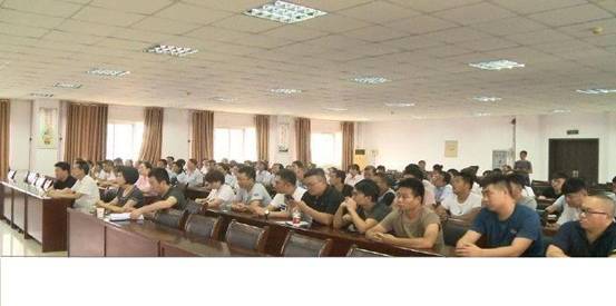 荥阳市工商联举行“不忘初心、牢记使命”抗战老兵田又生先生先进事迹报告会(图2)