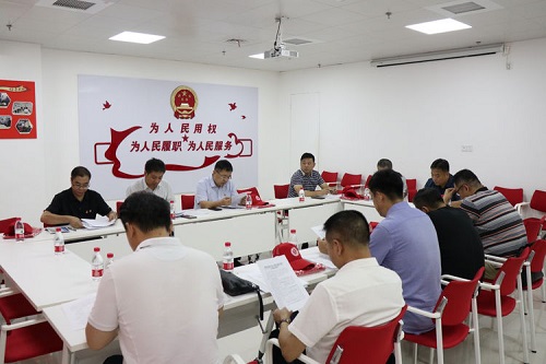 金水区非公企业人大代表、政协委员积极参与绿城使者行动(图1)