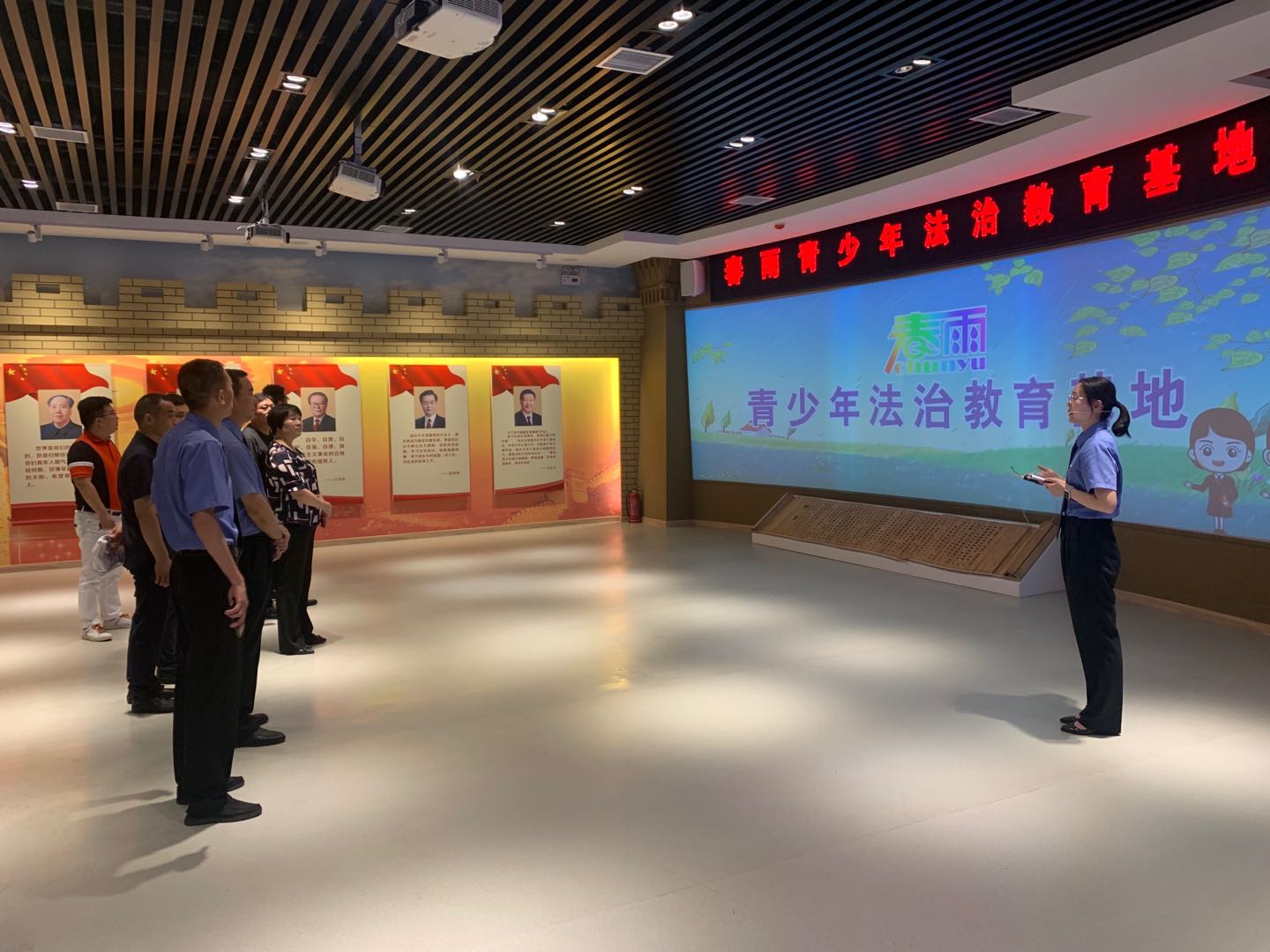 中牟县检察院、中牟县工商联召开会签服务保障民营企业高质量发展座谈会(图2)