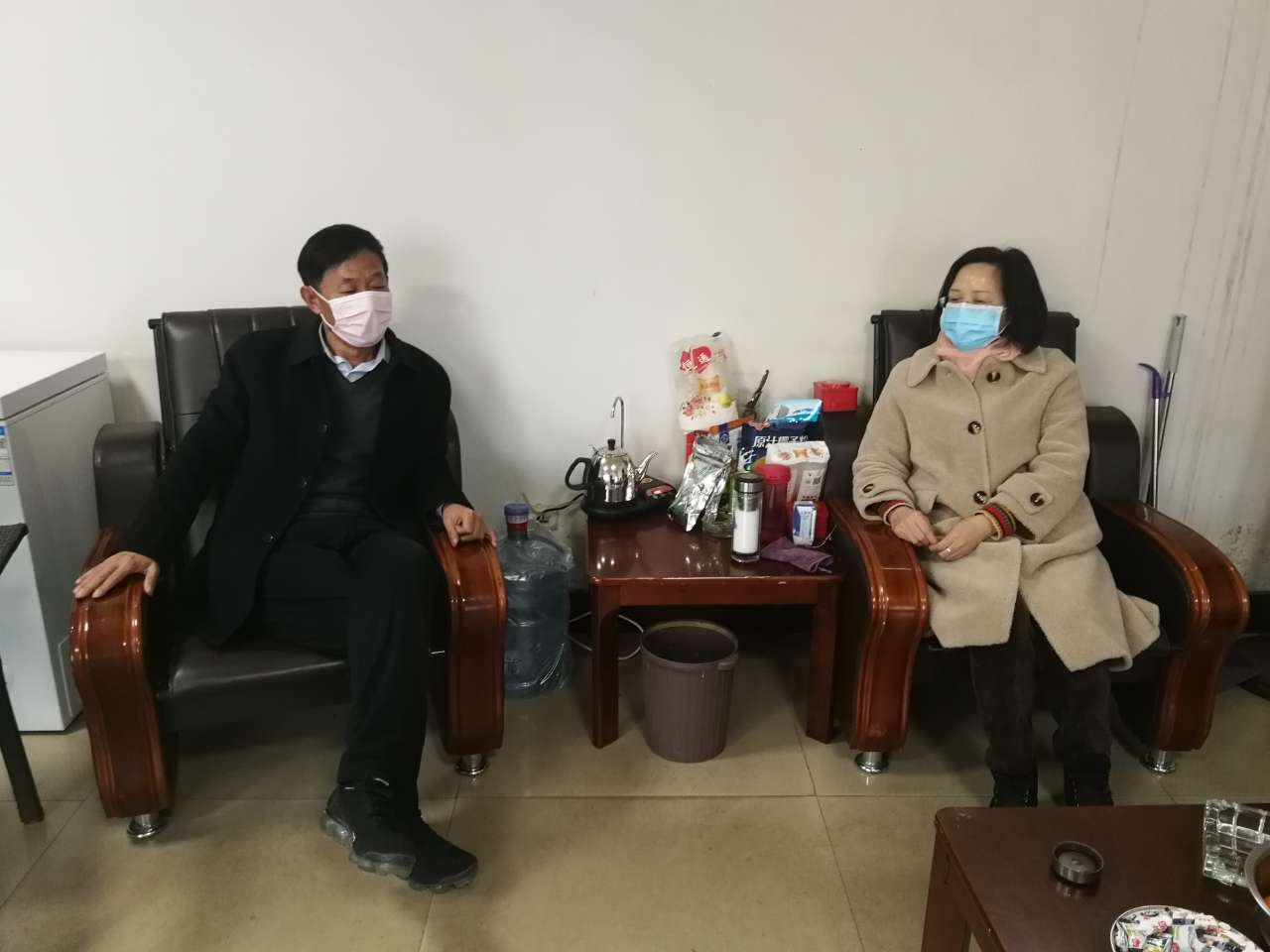 登封市工商联到卢店镇调研督导企业复工复产工作(图3) 登封市工商联到卢店镇调研督导企业复工复产工作(图3)