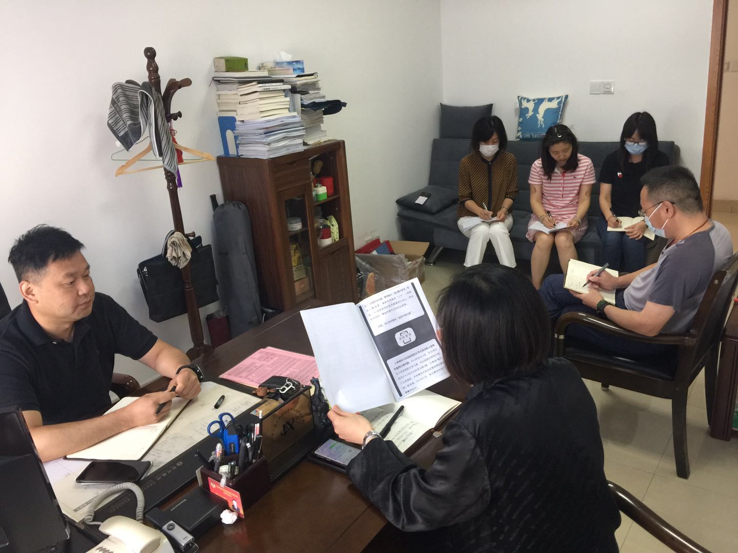 金水区工商联组织召开端午节前廉政提醒谈话会(图1) 金水区工商联组织召开端午节前廉政提醒谈话会(图1)