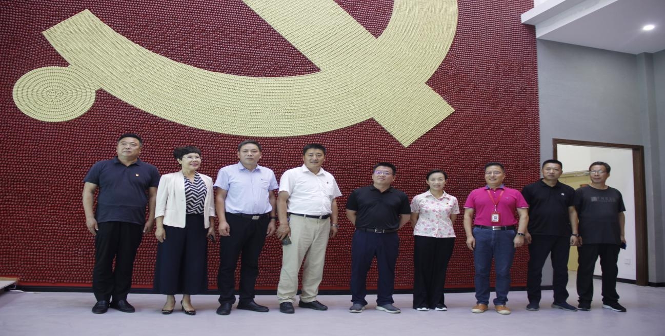 新郑市民营经济“两个健康”提升行动行动暨“一联三帮”保企稳业专项活动信息(图1) 新郑市民营经济“两个健康”提升行动行动暨“一联三帮”保企稳业专项活动信息(图1)