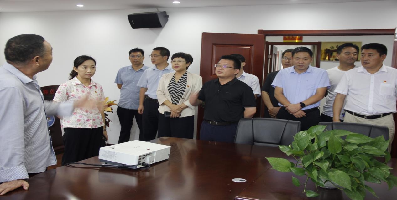 新郑市民营经济“两个健康”提升行动行动暨“一联三帮”保企稳业专项活动信息(图2) 新郑市民营经济“两个健康”提升行动行动暨“一联三帮”保企稳业专项活动信息(图2)