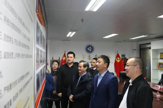 福建省台湾同胞联谊会党组书记江荣全来访郑州市南平商会(图2) 福建省台湾同胞联谊会党组书记江荣全来访郑州市南平商会(图2)