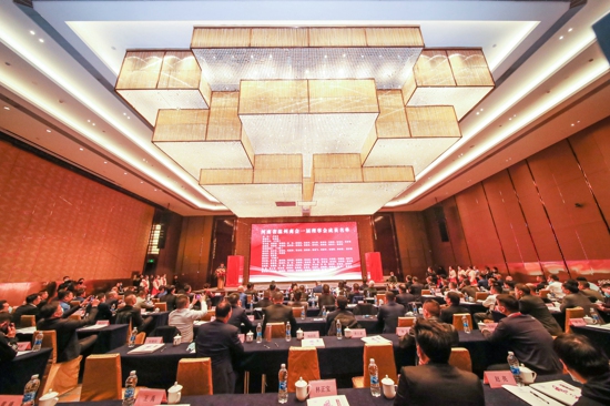 阔步新征程 携手赢未来---河南省温州商会成立大会暨郑州市温州商会六届一次会员代表大会在郑召开(图1) 阔步新征程 携手赢未来---河南省温州商会成立大会暨郑州市温州商会六届一次会员代表大会在郑召开(图1)